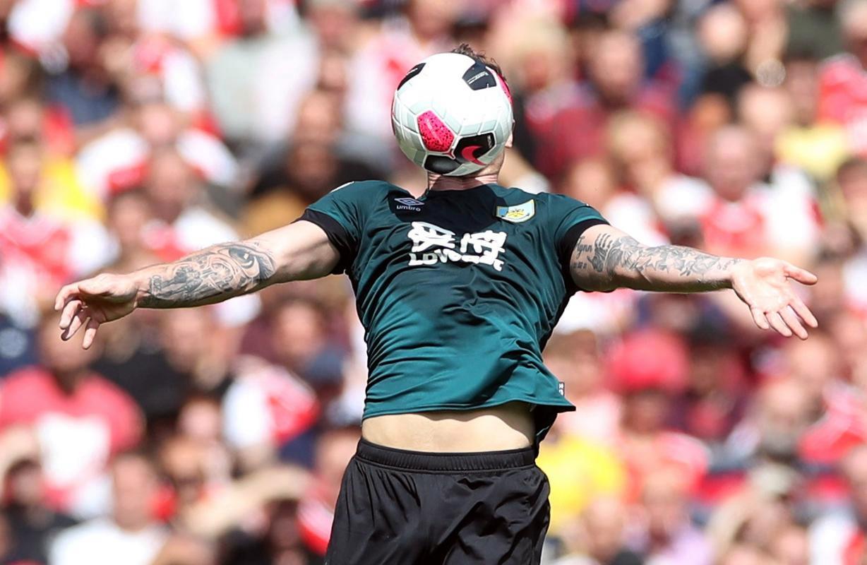 里尔训练开放日，转会期迎来里程碑引欢呼，亚冠在即，阵容厚度经受考验的简单介绍-开云体育下载